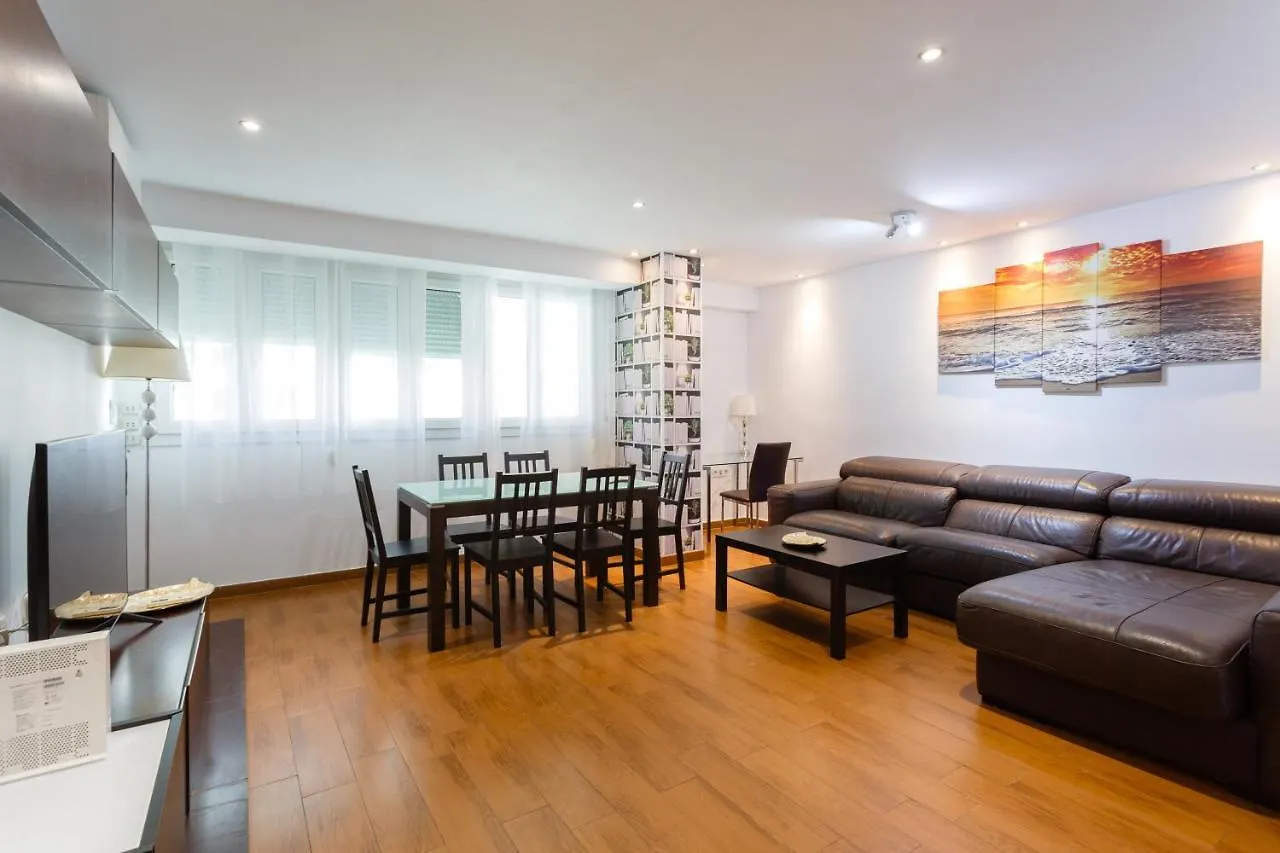 Apartmán El Velero En La Playa Victoria Grupo Ac Gestion Cádiz Španělsko